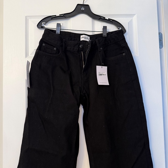 Princess Polly Serenitia Mid Rise Relaxed Jeans Jet Black - Picture 3 of 5